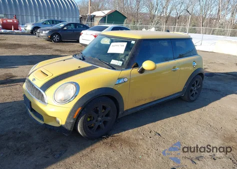2009 Mini Cooper S z USA, uszkodzony, nr VIN WMWMF73529TW87362